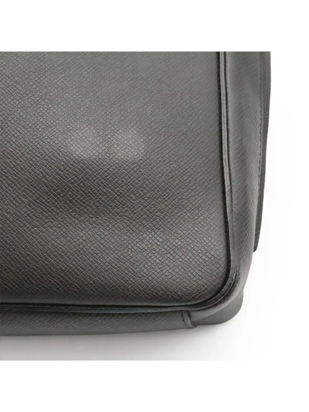 Louis Vuitton Taiga Roman PM Shoulder Bag Crossbody Leather Ardoise Black